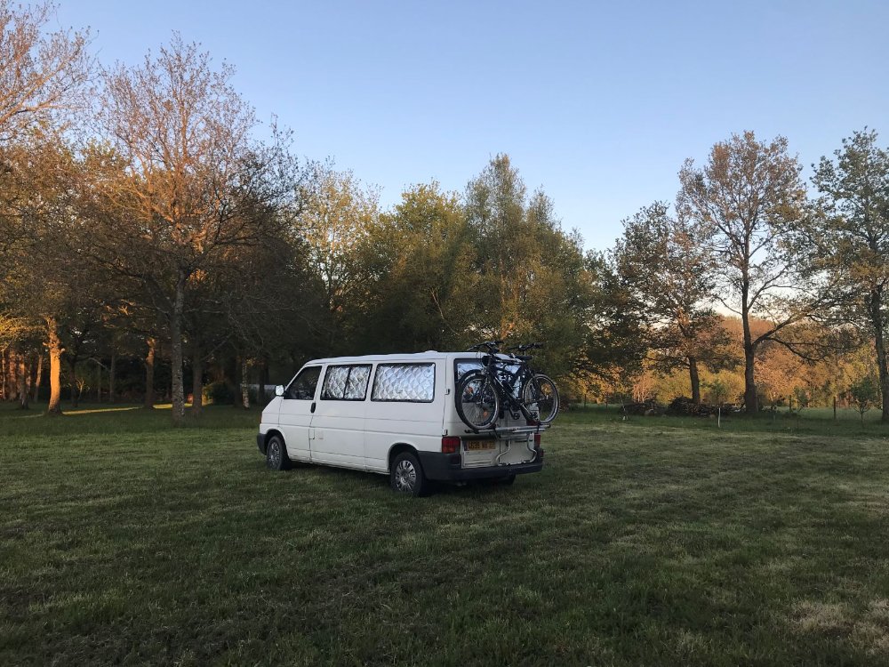 Aire camping-car à Aucaleuc (22100) - Photo 2